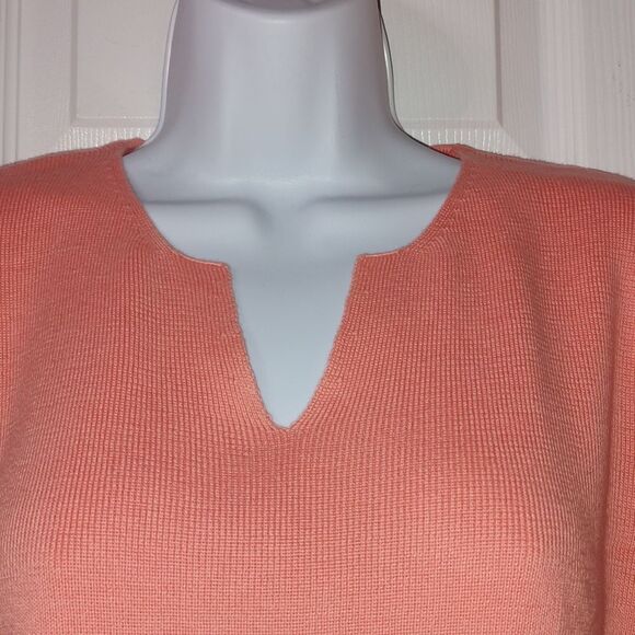 Dress barn peach 3/4 length sleeve sweater Sz M NWT - Picture 3 of 4